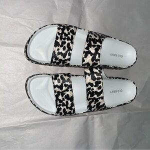 Old Navy Women's Leopard Print Slide Sandals